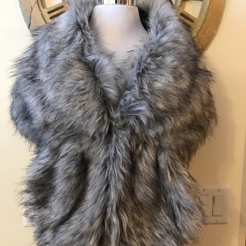 Faux Fur shawl wrap grey shrug scarf stole